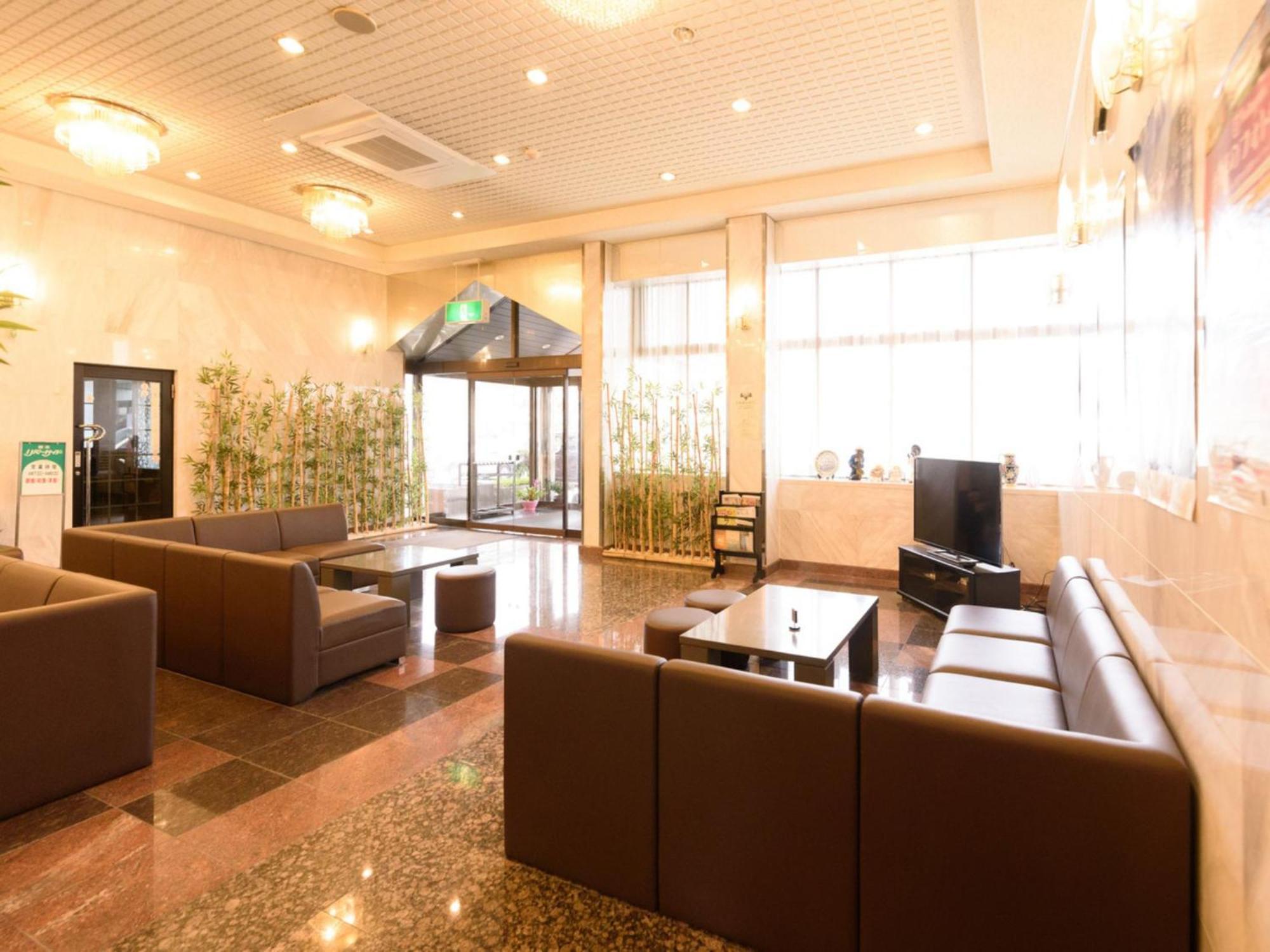 Business Hotel Kawakami Кумано Екстер'єр фото