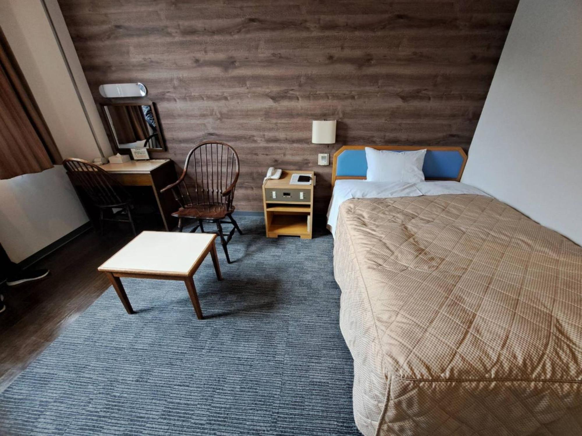 Business Hotel Kawakami Кумано Екстер'єр фото