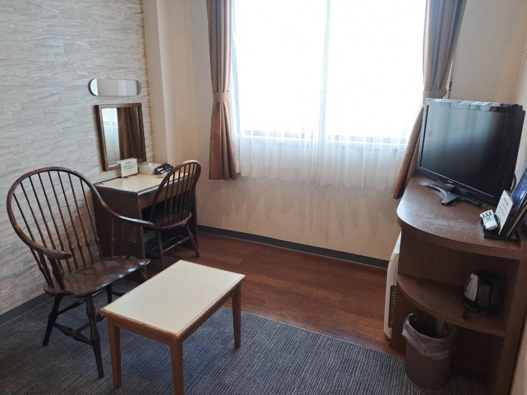 Business Hotel Kawakami Кумано Екстер'єр фото