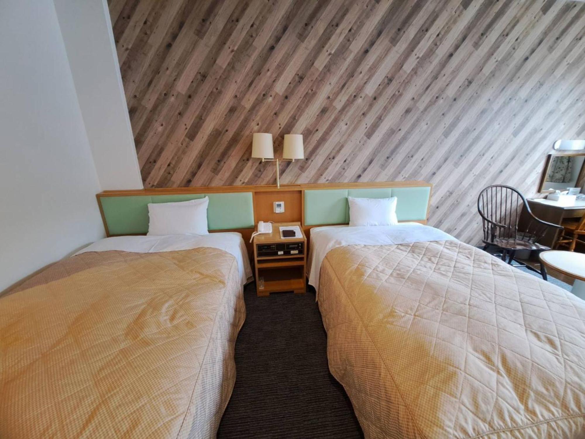 Business Hotel Kawakami Кумано Екстер'єр фото