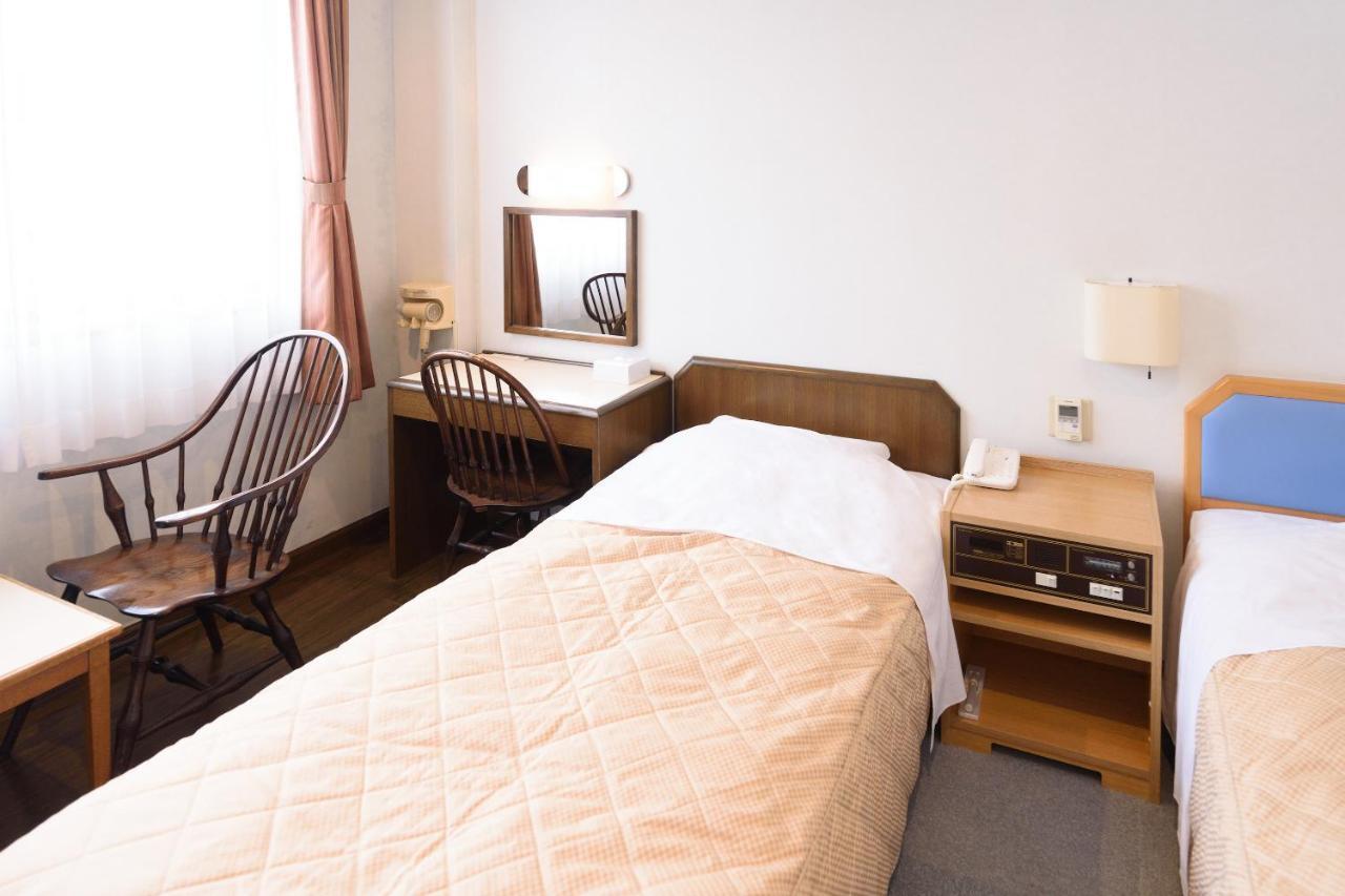 Business Hotel Kawakami Кумано Екстер'єр фото
